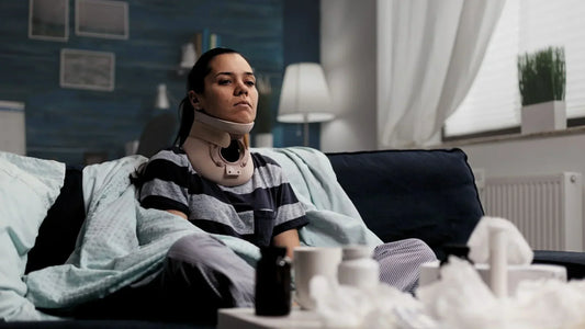 Spine Doctor Exposes: Why 8 Out of 10 Adults Are Slowly Crushing Their Own Neck (And The Strange "Lift" Trick That Saved Me From Fusion Surgery)
